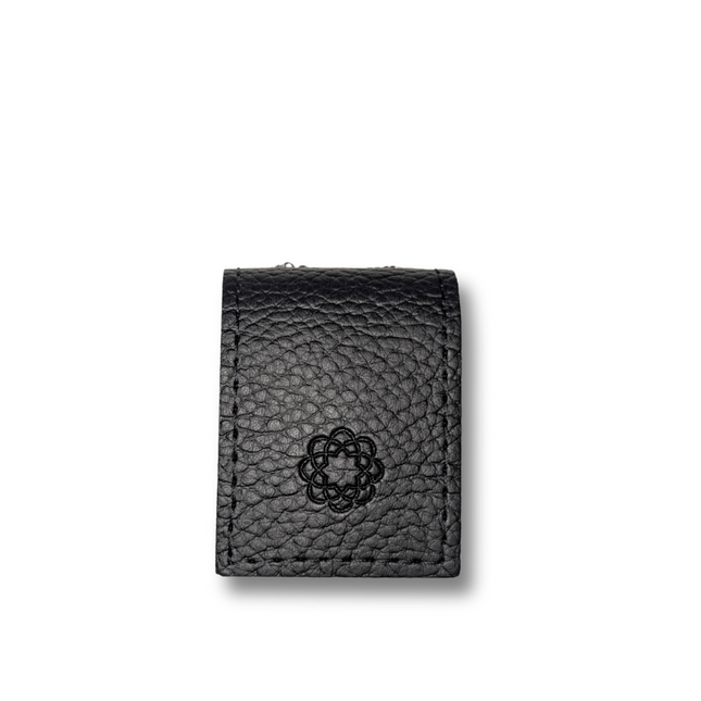 Porta Omamori Apple Skin®